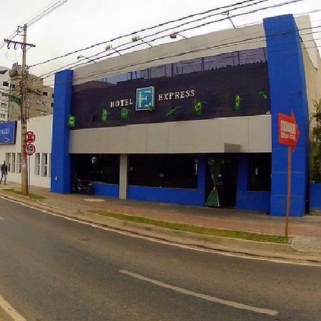 Hotel Express - Leva E Busca No Aeroporto Gratis 24 Horas Varzea Grande  Luaran gambar